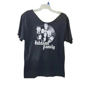 The Addams Family Off the shoulder musical cast tee. Size large